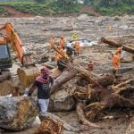 വയനാട്ടിലെ ദുരന്തബാധിതർക്ക് കർണാടകയുടെ കൈത്താങ്ങ്; 100 വീടുകൾ നിർമിച്ച് നല്‍കുമെന്ന് സിദ്ധരാമയ്യ
