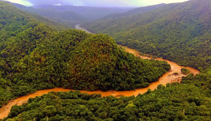 തുടർച്ചയായുള്ള മണ്ണിടിച്ചിൽ; കസ്തൂരിരംഗൻ റിപ്പോർട്ട് പുനപരിശോധിക്കും