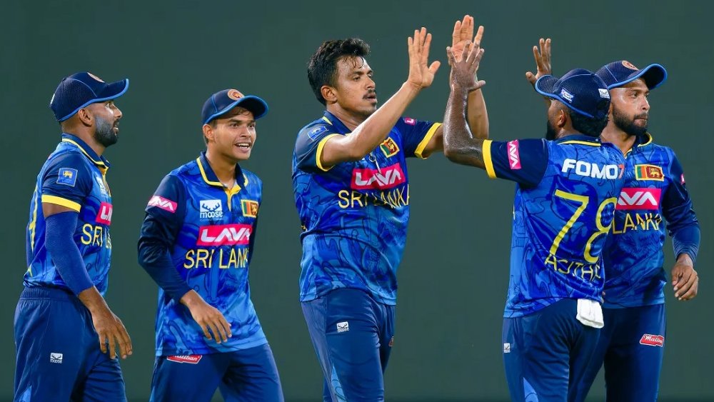 ഇന്ത്യയ്ക്ക് ദയനീയ പരാജയം; ഏകദിന പരമ്പര ശ്രീലങ്കയ്ക്ക്