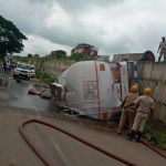 സ്പിരിറ്റ്‌ കയറ്റികൊണ്ടുവന്ന ടാങ്കർ മറിഞ്ഞ് അപകടം