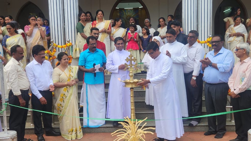 മൈസൂരു ഹിങ്കല്‍ ഇന്‍ഫന്റ് ജീസസ് കത്തീഡ്രലില്‍ ഓണാഘോഷം