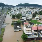 ആന്ധ്രയിലും തെലങ്കാനയിലും അതിശക്തമായ മഴ; 140 ട്രെയിനുകൾ റദ്ദാക്കി, കനത്ത നാശനഷ്ടം