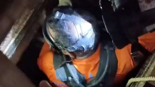 തൃശൂരില്‍ മാലിന്യക്കുഴിയിലിറങ്ങിയ രണ്ടുപേര്‍ ശ്വാസംമുട്ടി മരിച്ചു