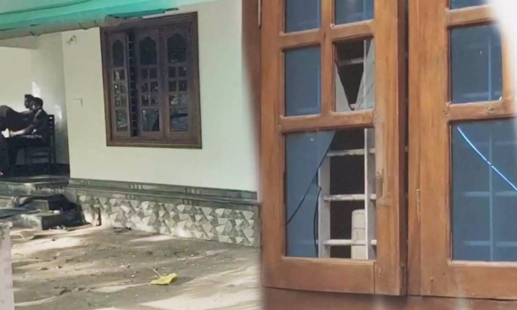 കോഴിക്കോട് വീടിനുനേരെ സ്ഫോടകവസ്തു എറിഞ്ഞു