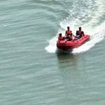 ബാങ്ക് മാനേജര്‍ കടലിലേക്ക് എടുത്തുചാടി; തിരച്ചില്‍ തുടരുന്നു