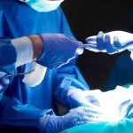 യുട്യൂബ് നോക്കി ഡോക്ടറുടെ ശസ്ത്രക്രിയ; ഛര്‍ദിയുമായി എത്തിയ പതിനഞ്ചുകാരന് ദാരുണാന്ത്യം