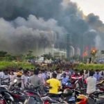 ടാറ്റ ഇലക്‌ട്രോണിക്സ് നിര്‍മാണ യൂനിറ്റില്‍ വന്‍ തീപിടിത്തം