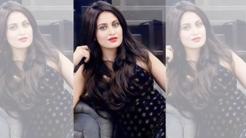 അനധികൃതമായി അറസ്റ്റ് ചെയ്തു; നടിയുടെ പരാതിയില്‍ മൂന്ന് ഐപിഎസ് ഉദ്യോഗസ്ഥര്‍ക്ക് സസ്‌പെന്‍ഷന്‍