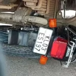 ഗുണ്ടൽപേട്ടിൽ ബൈക്കിൽ ലോറിയിടിച്ച് മലയാളി ദമ്പതികളും മകനും മരിച്ചു