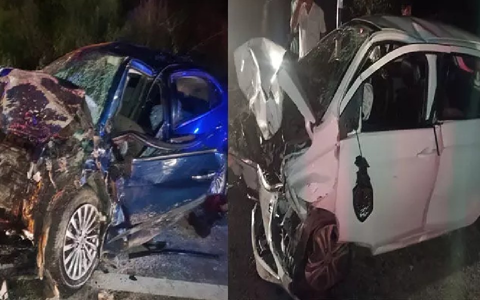 കാറുകൾ കൂട്ടിയിടിച്ച് അപകടം; അഞ്ച് പേർക്ക് ദാരുണാന്ത്യം