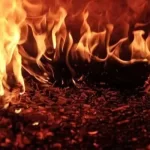 തൃശൂർ മരത്താക്കരയിൽ ഫർണിച്ചർ കടയിൽ വൻ തീപ്പിടുത്തം