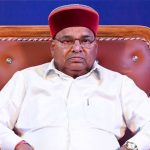 സിദ്ധാർഥ ട്രസ്റ്റിന് ഭൂമി അനുവദിച്ച സംഭവം; വിശദീകരണം ആവശ്യപ്പെട്ട് ഗവർണർ