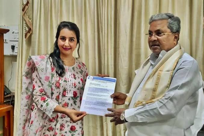 കന്നഡ സിനിമ മേഖലയിൽ സ്ത്രീസുരക്ഷ ഉറപ്പാക്കണം; മുഖ്യമന്ത്രിയെ കണ്ട് സഞ്ജന ഗൽറാണി