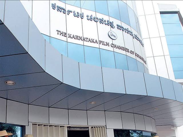 സിനിമ മേഖലയിലെ അതിക്രമങ്ങൾ; കലാകാരൻമാരുമായി കൂടിക്കാഴ്ചയ്ക്കൊരുങ്ങി കർണാടക ഫിലിം ചേംബർ ഓഫ് കൊമേഴ്‌സ്