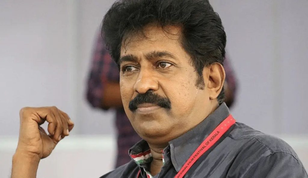 ചലച്ചിത്ര അക്കാദമി താല്‍കാലിക ചെയര്‍മാനായി നടന്‍ പ്രേം കുമാറിനെ നിയമിച്ചു