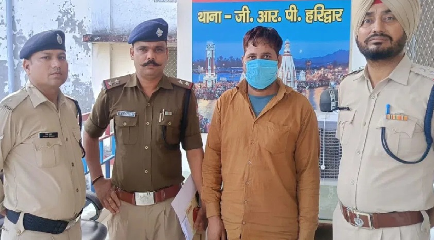 ട്രെയിനിൽ സ്ഫോടനം നടത്താൻ ഗൂഢാലോചന; യുവാവ് പിടിയിൽ