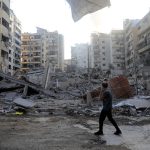 ആക്രമണം കടുപ്പിച്ച് ഇസ്രയേൽ; ഗാസയിൽ 77 പേർ കൊല്ലപ്പെട്ടു, ഒക്ടോബർ 7 ആവർത്തിക്കാൻ അനുവദിക്കില്ലെന്ന് നെതന്യാഹു