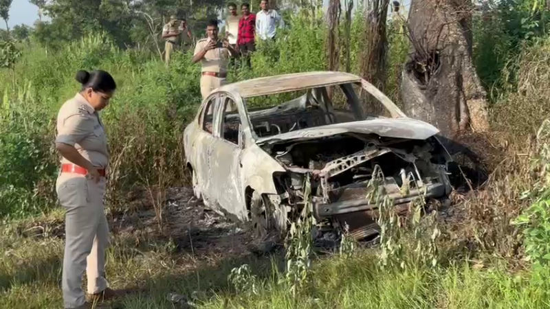 ഓടിക്കൊണ്ടിരുന്ന കാറിന് തീപിടിച്ച് യുവാവ് വെന്തുമരിച്ചു