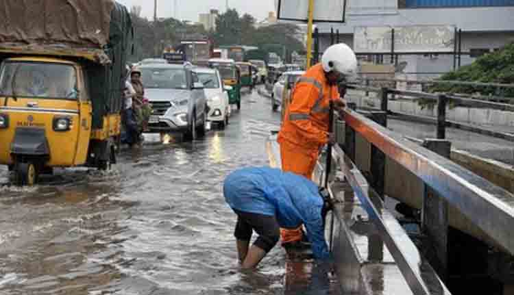 ബെംഗളൂരുവിൽ അടുത്ത മൂന്ന് ദിവസം കൂടി ശക്തമായ മഴ തുടരും