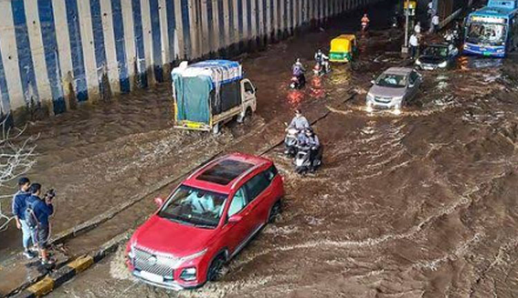 ബെംഗളൂരുവിലെ മഴക്കെടുതി; പ്രശ്നം പഠിക്കാൻ പ്രത്യേക സമിതി രൂപീകരിച്ചു