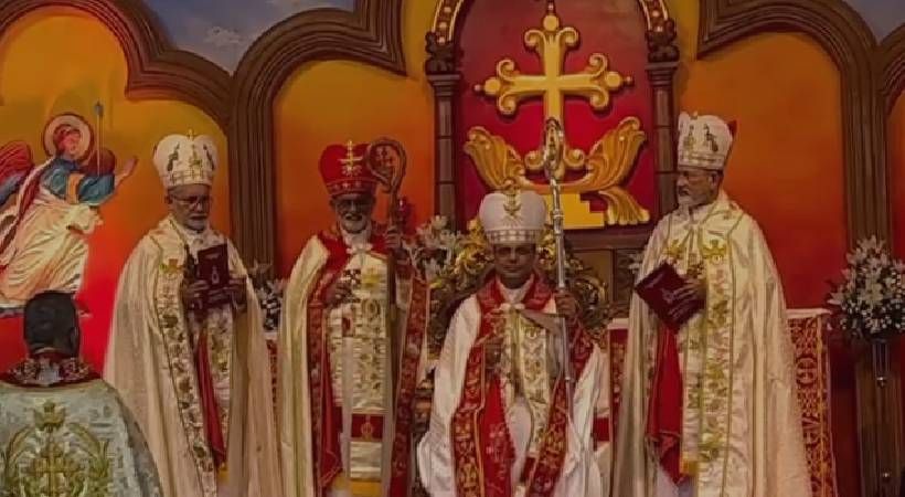 സിറോ മലബാര് സഭ ചങ്ങനാശ്ശേരി അതിരൂപ ആര്ച്ച് ബിഷപ്പായി മാര് തോമസ് തറയില് സ്ഥാനമേറ്റു