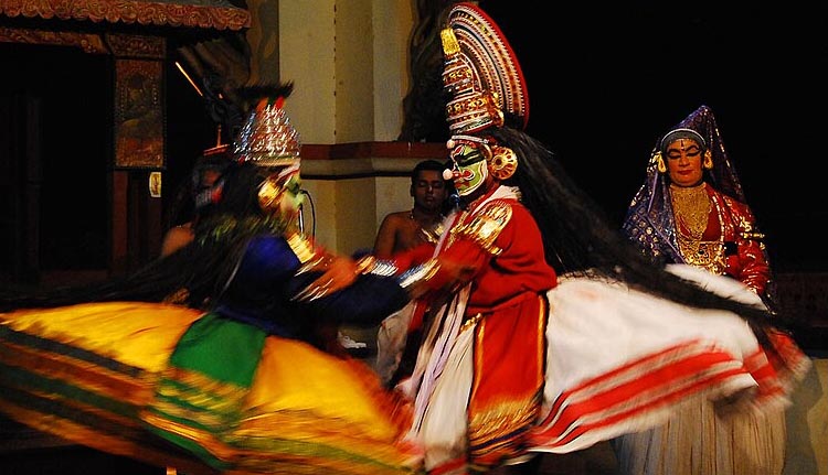 ജാലഹള്ളി അയ്യപ്പക്ഷേത്രത്തിൽ കഥകളി; രുക്‌മിണീസ്വയംവരവും കല്യാണസൗഗന്ധികവും അരങ്ങേറും