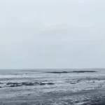 ആലപ്പുഴ ജില്ലയിൽ കടൽ നൂറ് മീറ്റർ ഉൾവലിഞ്ഞു; എല്ലാ തീരദേശ ജില്ലകളിലും റെഡ് അലർട്ട്