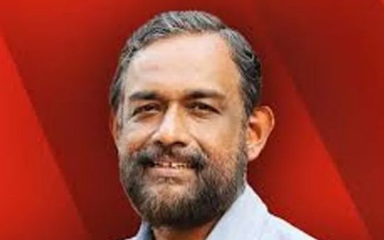 വയനാട് ഉപതിരഞ്ഞെടുപ്പ്: എല് ഡി എഫ് സ്ഥാനാര്ഥി സത്യന് മൊകേരി നാമനിര്ദ്ദേശപത്രിക സമര്പ്പിച്ചു