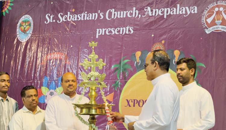 ആനെപ്പാളയ സെന്റ് സെബാസ്റ്റ്യന്‍ പള്ളിയില്‍ ഓണാഘോഷം സംഘടിപ്പിച്ചു