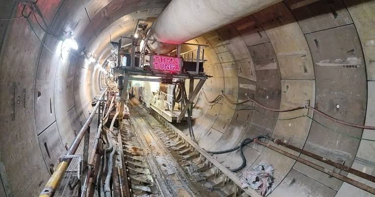 മെട്രോ പിങ്ക് ലൈൻ രണ്ടാം ഘട്ടത്തിലെ തുരങ്ക നിർമാണം പൂർത്തിയായി