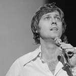 പ്രശസ്ത ഹോളിവുഡ് ഗായകൻ ജാക്ക് ജോൺസ് അന്തരിച്ചു