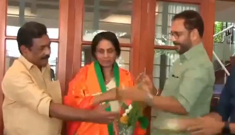 മുന്‍ ഡിജിപി ആര്‍. ശ്രീലേഖ ബി.ജെ.പിയില്‍ ചേര്‍ന്നു