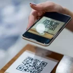 ആശുപത്രിയിലെ ക്യുആർ കോഡിൽ കൃത്രിമം കാണിച്ച് 52 ലക്ഷം തട്ടി; യുവതി പിടിയിൽ