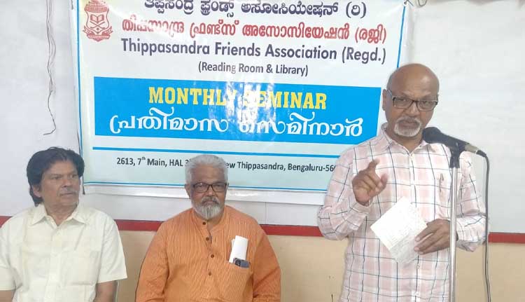 കർണാടക സംസ്കാരത്തെ ഉൾക്കൊള്ളുന്ന, കന്നഡ ഭാഷയെ സ്നേഹിക്കുന്ന മലയാളി സമൂഹത്തെ അഭിനന്ദിക്കണം- പ്രദീപ് രോഘഡേ