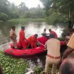 പെരുമഴ; കൊല്ലത്ത് വള്ളം മറിഞ്ഞ് രണ്ട്  യുവാക്കള്‍ക്ക് ദാരുണാന്ത്യം