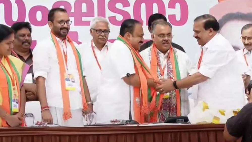 ആലപ്പുഴയില് സിപിഎം നേതാവ് ബിജെപിയില് ചേര്ന്നു