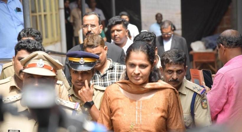 അന്വേഷണ സംഘത്തിന് മുന്നില്‍ ഹാജരായി പി.പി ദിവ്യ