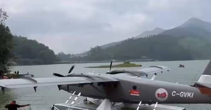 പറന്നുയുര്ന്ന് കേരളത്തിന്റെ സ്വപ്നം; ആദ്യ ജലവിമാനം മാട്ടുപ്പെട്ടിയില് ലാൻഡ് ചെയ്തു, പരീക്ഷണ പറക്കല് വിജയകരം