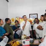 മാക്കൂട്ടം ചുരം പാതയുടെ ശോച്യാവസ്ഥ; എഐകെഎംസിസി വിരാജ്‌പേട്ട് എം.എൽ.എ.യ്ക്ക് നിവേദനം നൽകി