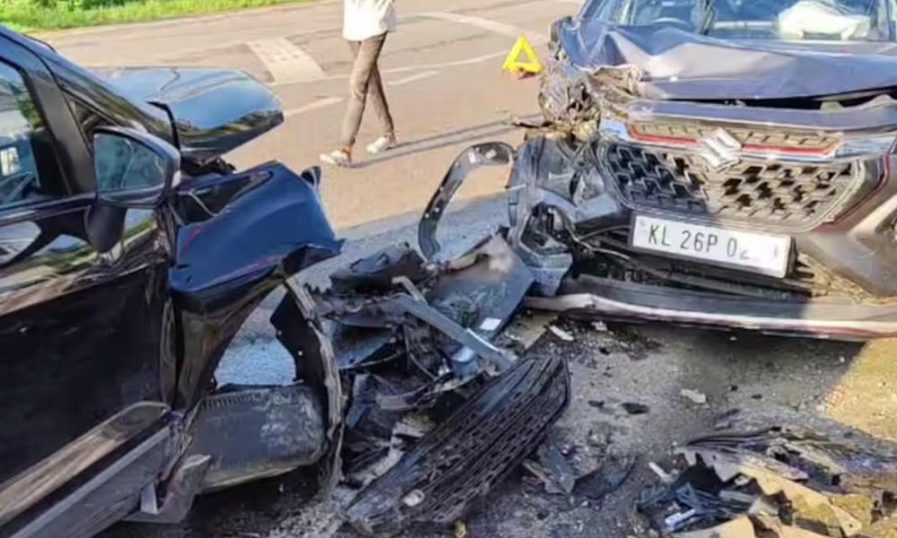 കഴക്കൂട്ടത്ത് കാറുകള്‍ കൂട്ടിയിടിച്ച് അപകടം; ആറ് പേര്‍ക്ക് പരുക്ക്