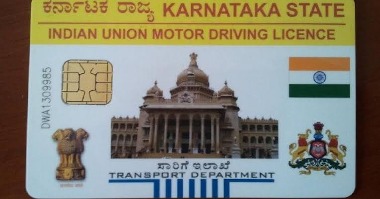 ഡ്രൈവിംഗ് ലൈസൻസുകൾക്കും  രജിസ്ട്രേഷൻ സർട്ടിഫിക്കറ്റുകൾക്കുമായി സ്മാർട്ട് കാർഡുകൾ പുറത്തിറക്കും