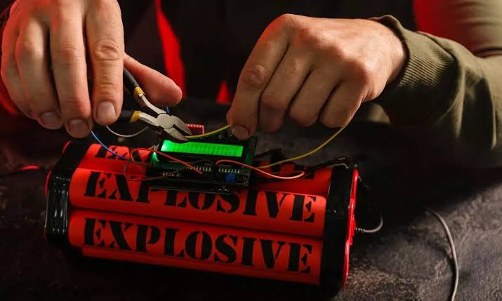 ബെംഗളൂരുവിലെ രണ്ട് സ്വകാര്യ സ്കൂളുകൾക്ക് നേരെ ബോംബ് ഭീഷണി