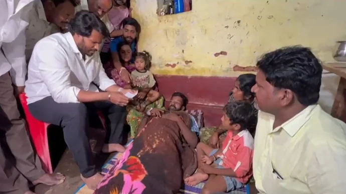 നിഖിൽ കുമാരസ്വാമിയുടെ തോൽവിയില്‍ മനംനൊന്ത് ആരാധകൻ ജീവനൊടുക്കാൻ ശ്രമിച്ചു