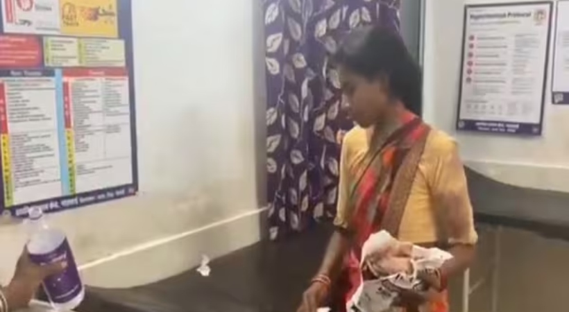 ഭർത്താവ് വെടിയേറ്റുമരിച്ചു; രക്തക്കറയുള്ള കിടക്ക ഗർഭിണിയായ ഭാര്യയെക്കൊണ്ട് തുടപ്പിച്ച് ആശുപത്രി അധികൃതർ