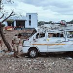 ട്രാവലർ വാനും ലോറിയും കൂട്ടിയിടിച്ച് അപകടം; മൂന്ന് പേർ മരിച്ചു