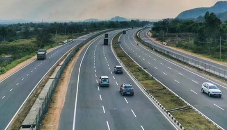 ബെംഗളൂരു-ചെന്നൈ എക്സ്പ്രസ് വേ; കർണാടയിലെ 71 കിലോമീറ്റർ പാത തുറന്നു