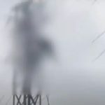 അറ്റകുറ്റപ്പണിക്കായി വൈദ്യുത പോസ്റ്റില്‍ കയറിയ 2 ജീവനക്കാര്‍ ഷോക്കേറ്റ് മരിച്ചു