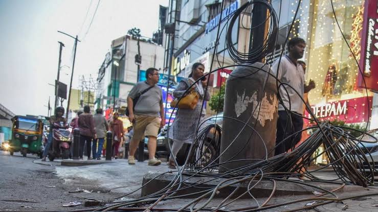 ഒപ്ടിക്കൽ ഫൈബർ കേബിളുകൾക്കും, വൈദ്യുതി ലൈനുകൾക്കുമായി പ്രത്യേക സംവിധാനം; ഭൂഗർഭ യൂട്ടിലിറ്റി ഇടനാഴി ഉടൻ