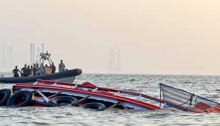 മുംബൈ ബോട്ടപകടം: ഏഴ് വയസുകാരന്റെ മൃതദേഹം കൂടി കണ്ടെത്തി, മരണം 15 ആയി