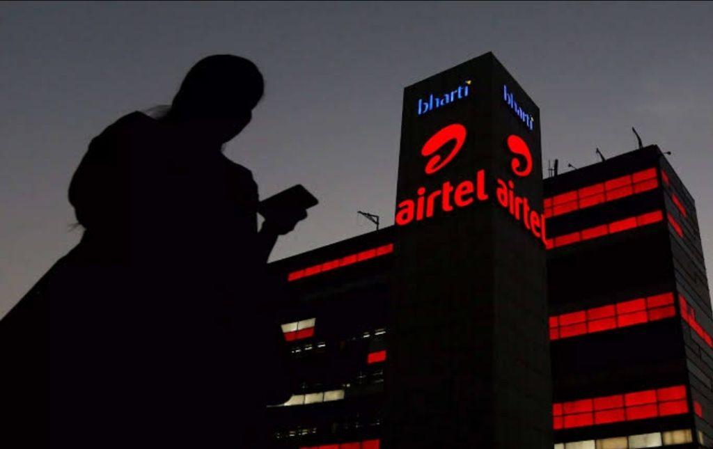 കോൾ ചെയ്യാനാകുന്നില്ല, ഇന്റർനെറ്റും പോയി; പണിമുടക്കി എയർടെൽ